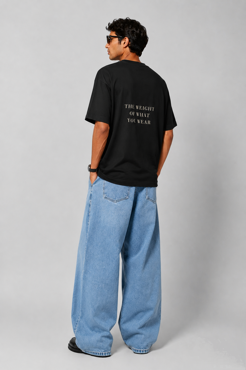 NOIRAÉ Signature Oversized Tee - Onyx